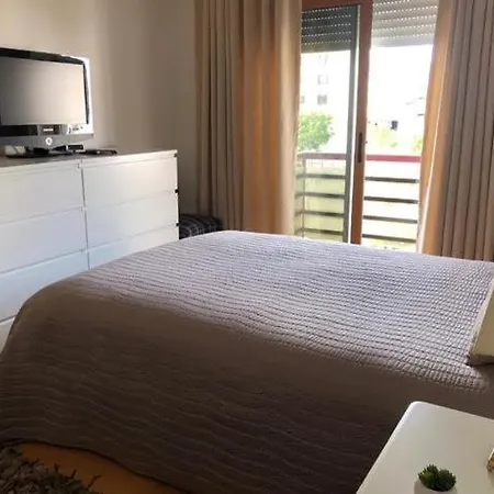 ゲストハウス Guia Opportunity カスカイス